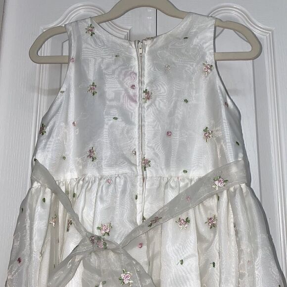 Special Occasion Floral Dress for Girls - Picture 6 of 8